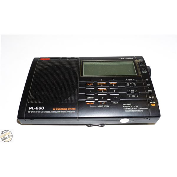TECSUN PL-660 WORLD BAND RADIO