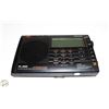 Image 1 : TECSUN PL-660 WORLD BAND RADIO