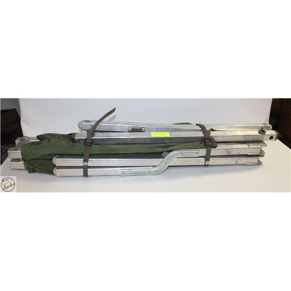 MILITARTY FOLDING CAMPING COT