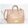 Image 1 : MATT & NAT KINTLA TAUPE SHOULDER BAG 16"W X 10"