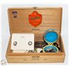 Image 1 : VINTAGE WOODEN CIGAR BOX WITH ESTATE JEWELRY