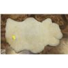 Image 1 : GENUINE SHEEP SKIN RUG