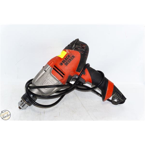BLACK AND DECKER DRILL