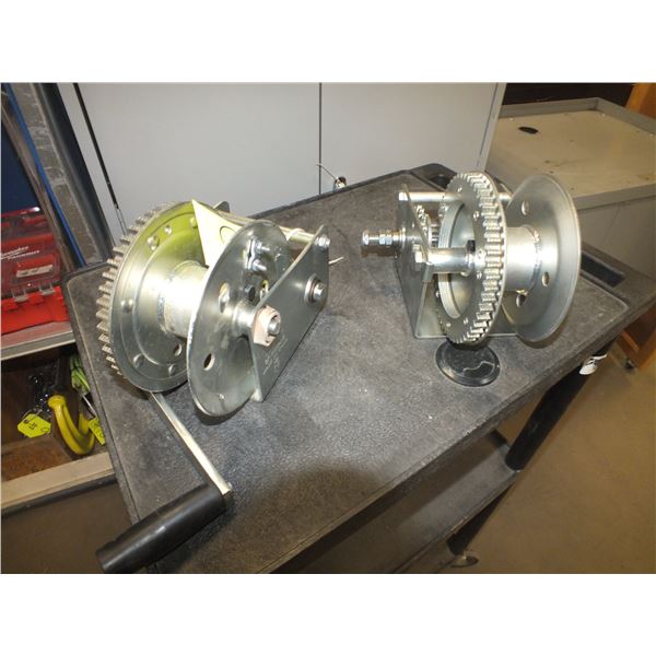 2 Hand Winches & 1 5" Bench Vise