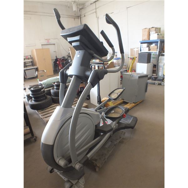 Free Motion Elliptical