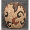 Image 3 : JEMEZ POTTERY SEED JAR (GLENDORA DAUBS)