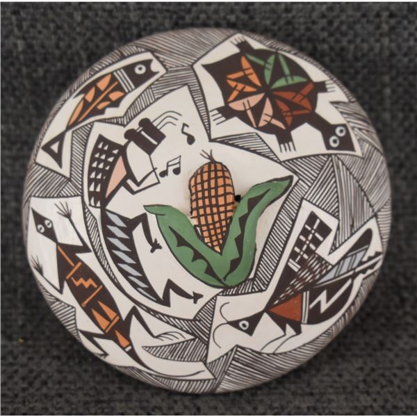 ACOMA POTTERY JAR (DIANE LEWIS)