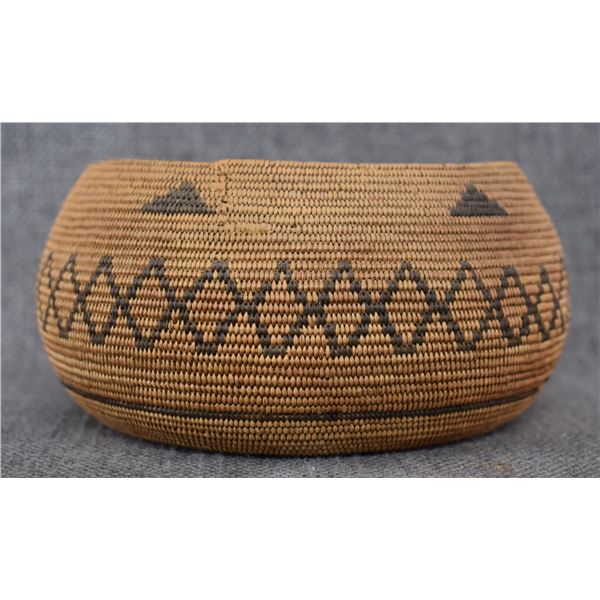 PAIUTE BASKETRY BOWL