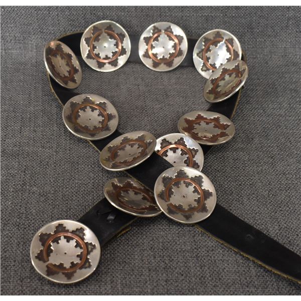 NAVAJO CONCHO BELT