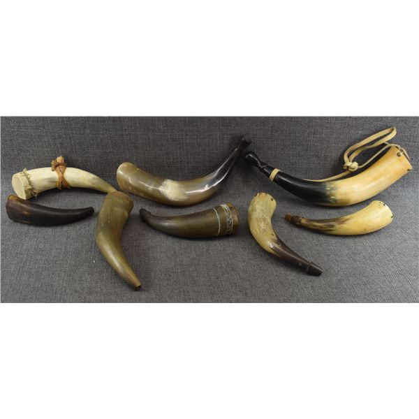 SEVEN WESTERN POWDER HORNS, ONE HORN RATTLE