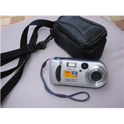 Sony Cybershot Camera w/Case
