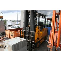 0 DREXEL SL33ESSHP FORKLIFT YELLOW E Odom: 0 Vin: 1501811144