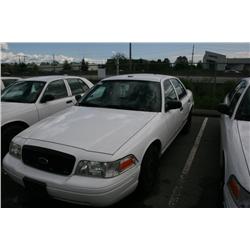 2003 FORD CR-VIC 4DR WHITE G Odom: 162966 Vin: 2FAHP71W13X17