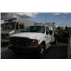 Image 1 : 2000 FORD F550 DUMP TRUCK WHITE G Odom: 141720 Vin: 1FDAF56S