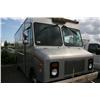 Image 2 : 1997 GMC GRUMMAN STEPVAN SILVER D Odom: 98685 Vin: 1GDKP32Y3