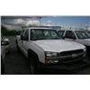 Image 2 : 2003 CHEV SILVERADO CREW CAB PU WHITE G Odom: 136127 Vin: 1G