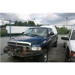 2001 DODGE RAM X-CAB P.U BLUE G Odom: 109150 Vin: 1B7KF23Z21