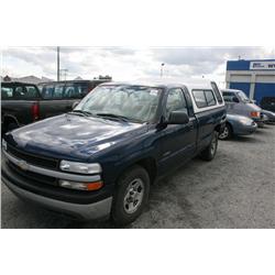 2000 CHEV SILVERADO REG CAB BLUE G Odom: 69592 Vin: 1GCEC14V