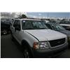 Image 1 : 2002 FORD EXPLORER 4DR WHITE G Odom: 134316 Vin: 1FMZU72E12Z