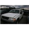 Image 2 : 2002 FORD EXPLORER 4DR WHITE G Odom: 134316 Vin: 1FMZU72E12Z