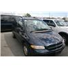 Image 1 : 2000 DODGE CARAVAN PASS VAN BLUE G Odom: 0 Vin: 2B4GP2536YR7