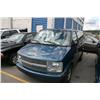 Image 2 : 1999 CHEV ASTRO PASS VAN BLUE G Odom: 76202 Vin: 1GNEL19WYXB