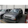 Image 2 : 2001 CHEV TAHOE 4DR SUV GRAY G Odom: 171009 Vin: 1GNEK13V11J