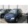 Image 2 : 2003 DODGE CARAVAN PASS. VAN BLUE G Odom: 143205 Vin: 1D4GP2