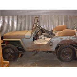 WWII jeep, w/ two spare motors