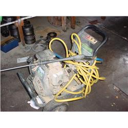 Pressure washer