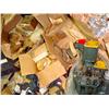 Image 6 : Misc hard engine parts