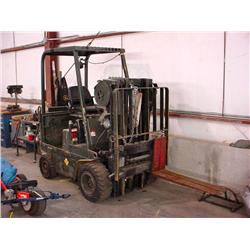 Electric forklift