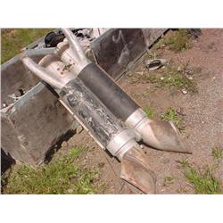 Super DC-3(?) Exhaust collector