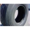 Image 8 : 2 tires, 1 rim for Super DC-3