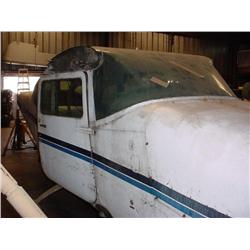 Cessna 206(?) Super Skylane w/ engine, wings, & control surfaces - (Parts)