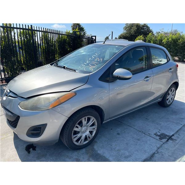 MAZD MAZDA2 2013 T-DONATION