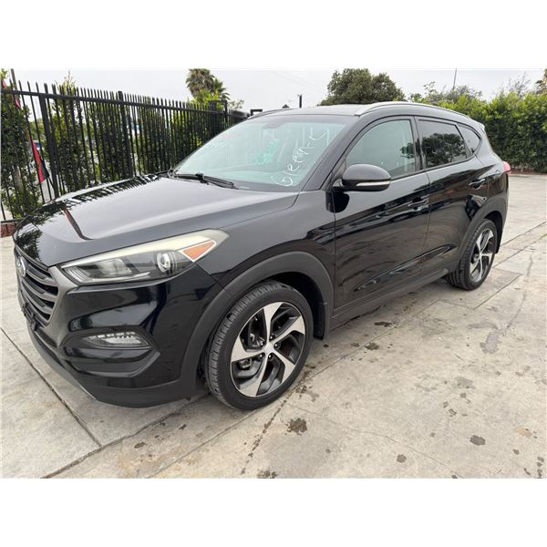 HYUN TUCSON 2016 REPO- WAIT/TITLE