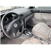 Image 5 : VOLK JETTA 2005 T-DONATION