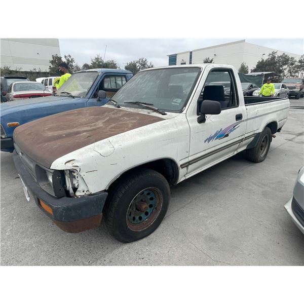 TOYT PICKUP 1992 APP  DUP/T-DON