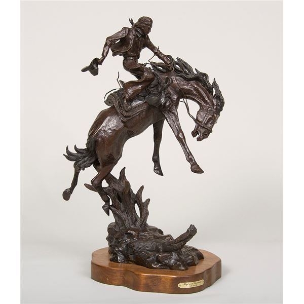 Ken Payne (1938-2012) - 25 1/2 inches overall height