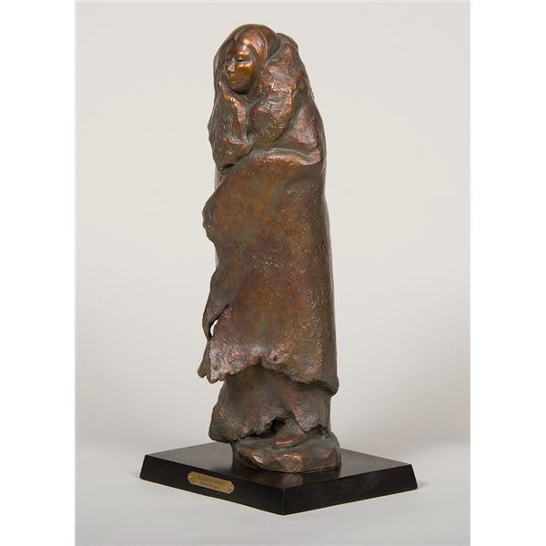 Martha Pettigrew (b. 1950) - 19 1/2 inches overall height