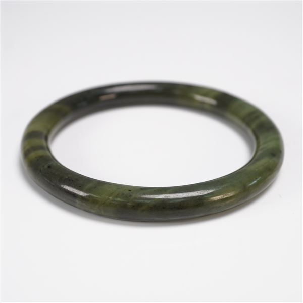 Chinese Carved Green Jade Bangle Bracelet