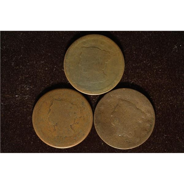 3 US LARGE CENTS: 1-1852 & 2 NO DATE
