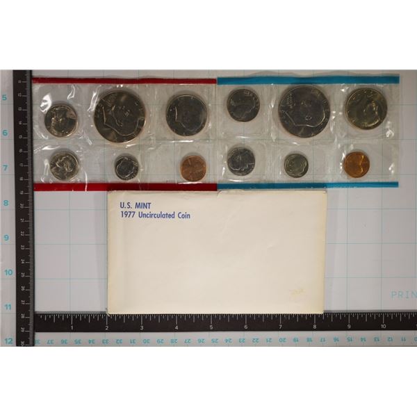 1977 US MINT SET (UNC) P/D (WITH ENVELOPE)