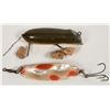 Image 1 : Fishing: Shakespear Wood Glass-Eyed Mouse Lure & Abalone and Nickel Silver Lure [197885]