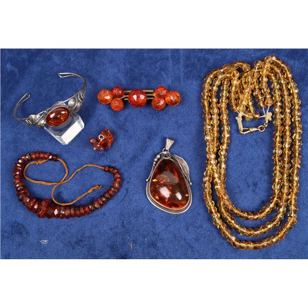 Amber Jewelry [137304]