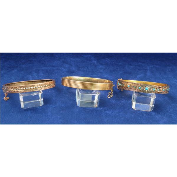 Gold Bracelets [137311]