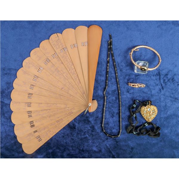 Unique Vintage Gold and Onyx Jewelry [124961]