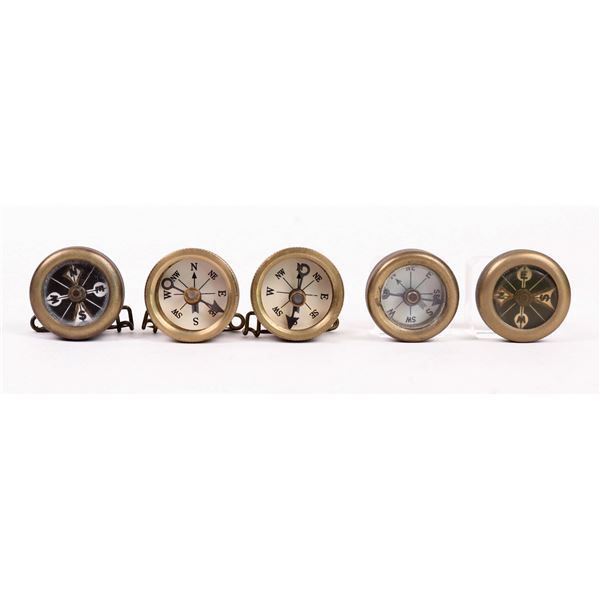 Marbles Lapel Pin and pocket Compasses (5) [200005]