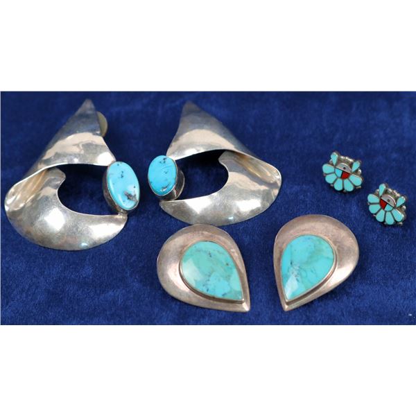 Silver and Turquoise Earrings [124966]